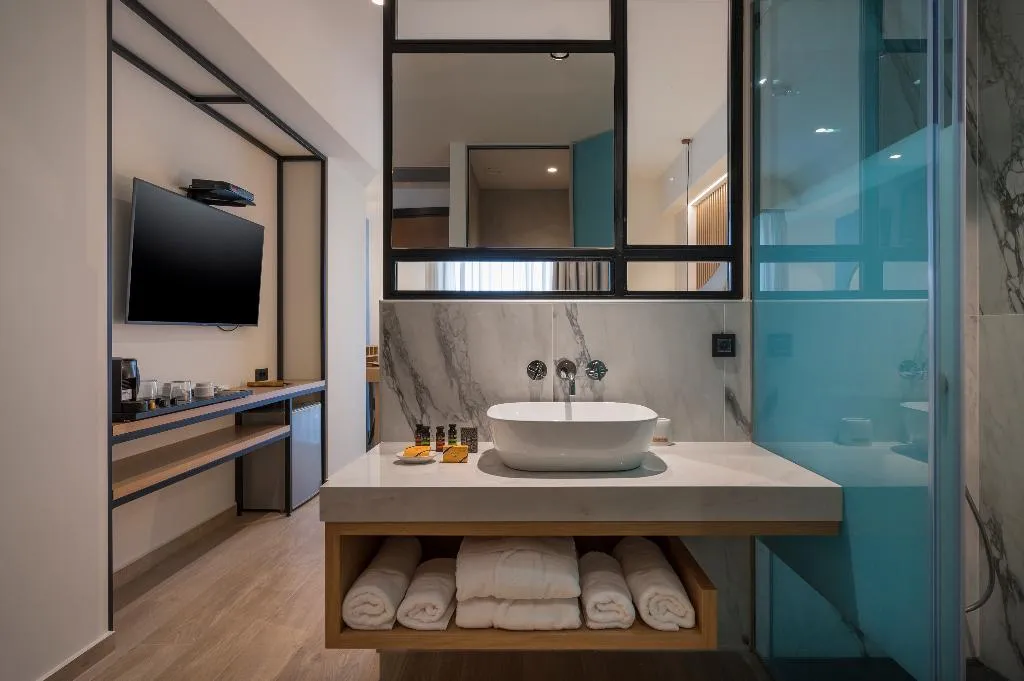 DOUBLE POOL VIEW Room, Hyperion City Hotel, Crete