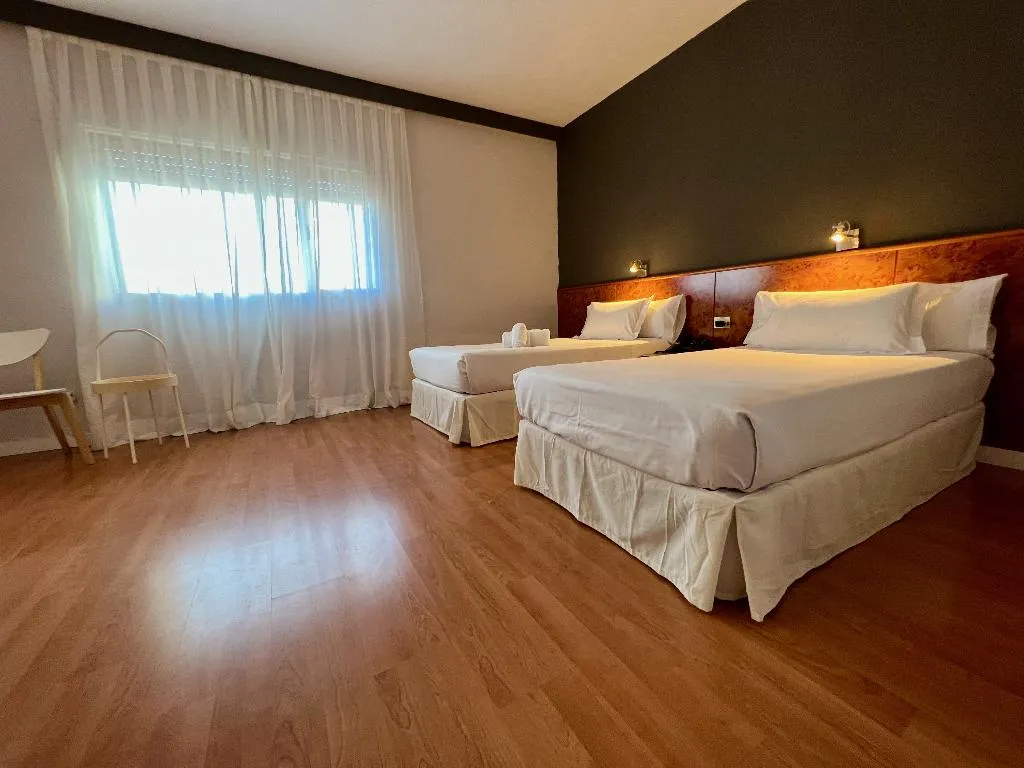 DOUBLE TWO BEDS Room, AP Hotel & Parking Madrid Aeropuerto, Madrid