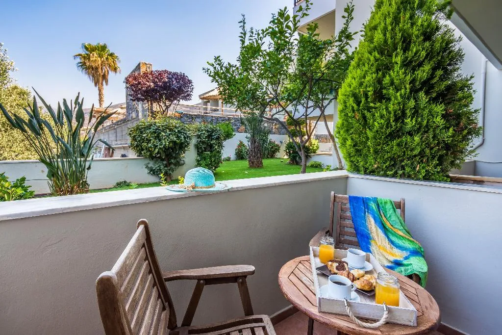 STUDIO GARDEN VIEW Room, Dias Hotel & Apts, Crete