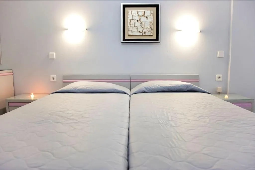 Room, Ermis Suites, Crete