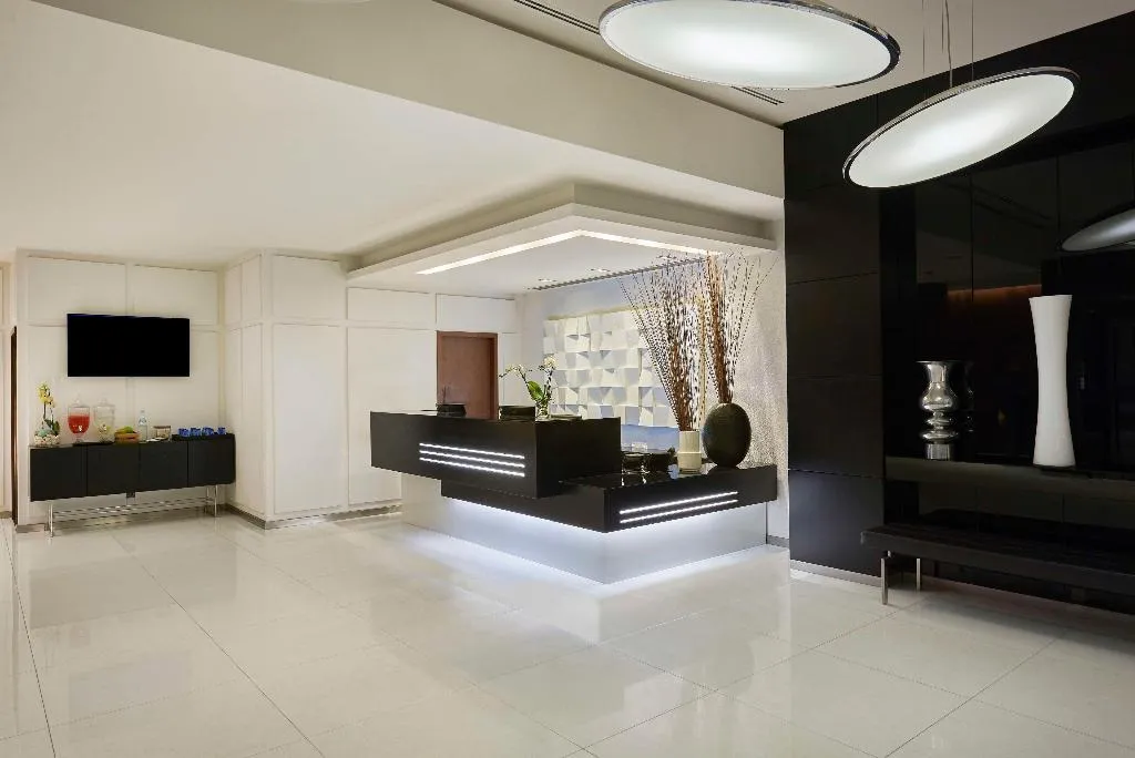 Lobby, NH Coimbra Dona Inês, Porto