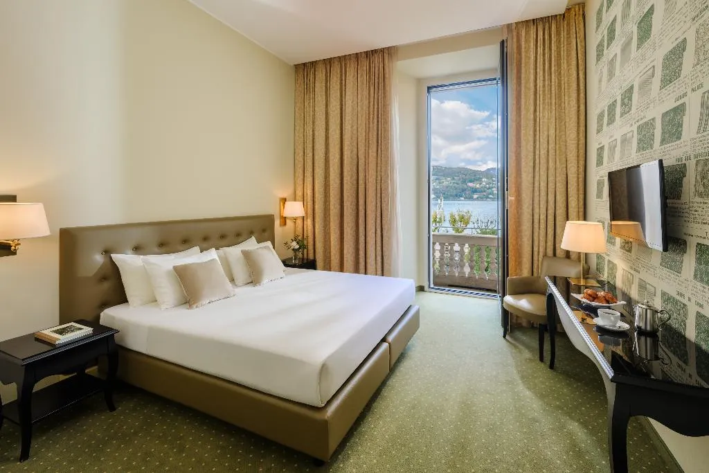 DOUBLE LAKE VIEW Room, Palace Hotel Lake Como, Milan
