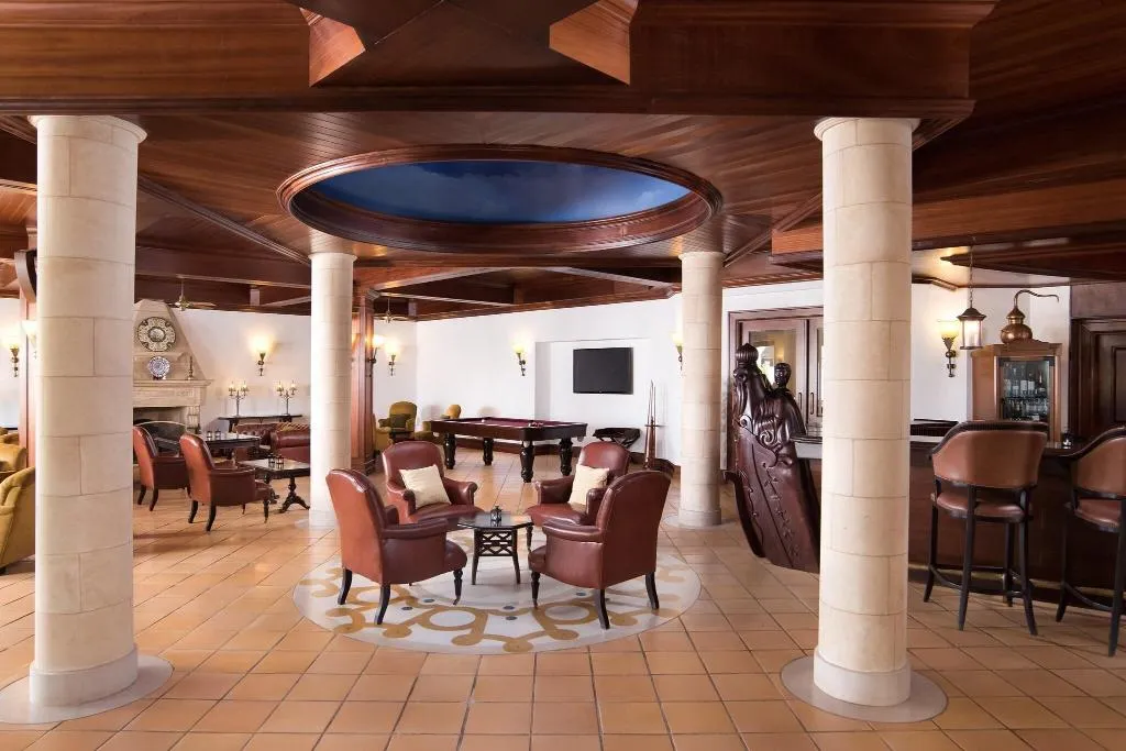 Lobby, Pine Cliffs Ocean Suites, Algarve