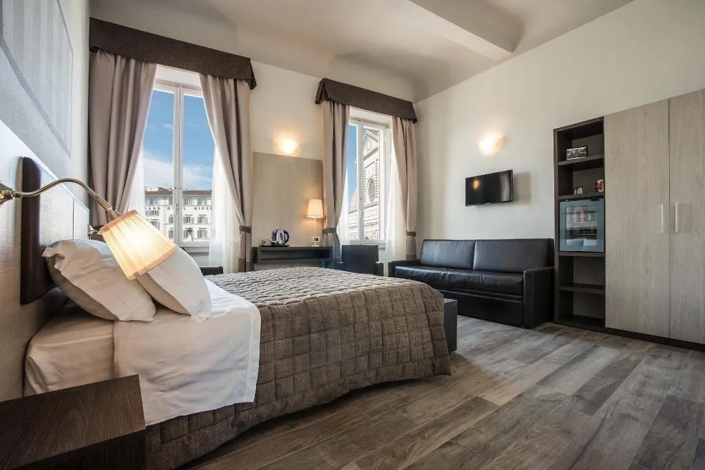 Room, B&B Dimore le Leopoldine, Florence