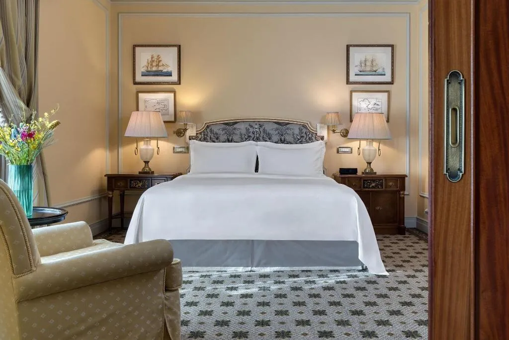 Room, Grande Bretagne, A Luxury Collection Hotel, Athens