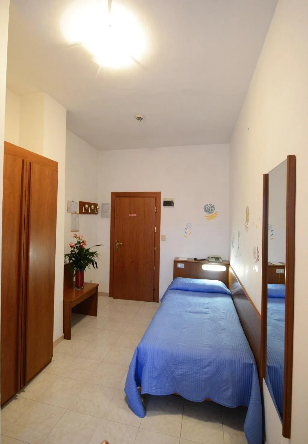 Room, Astor, Perugia