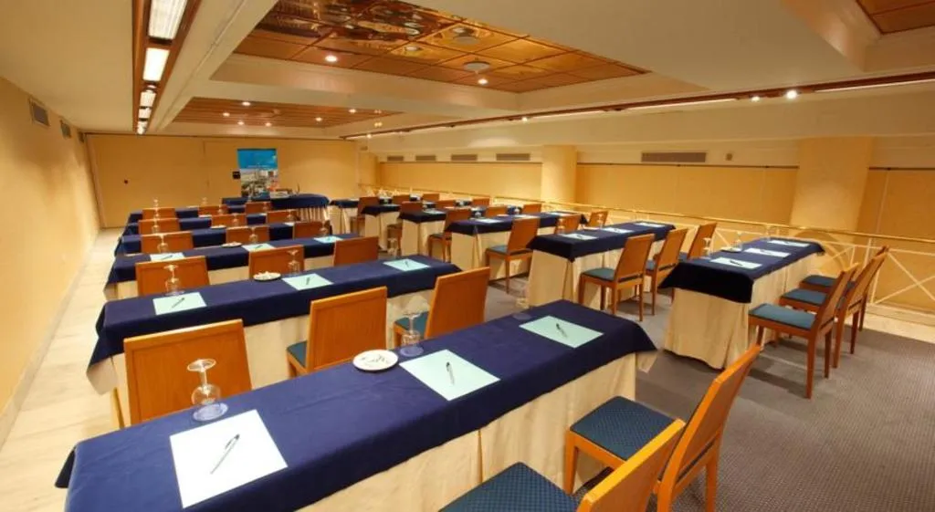 Conferences, Playa Victoria, Costa De La Luz