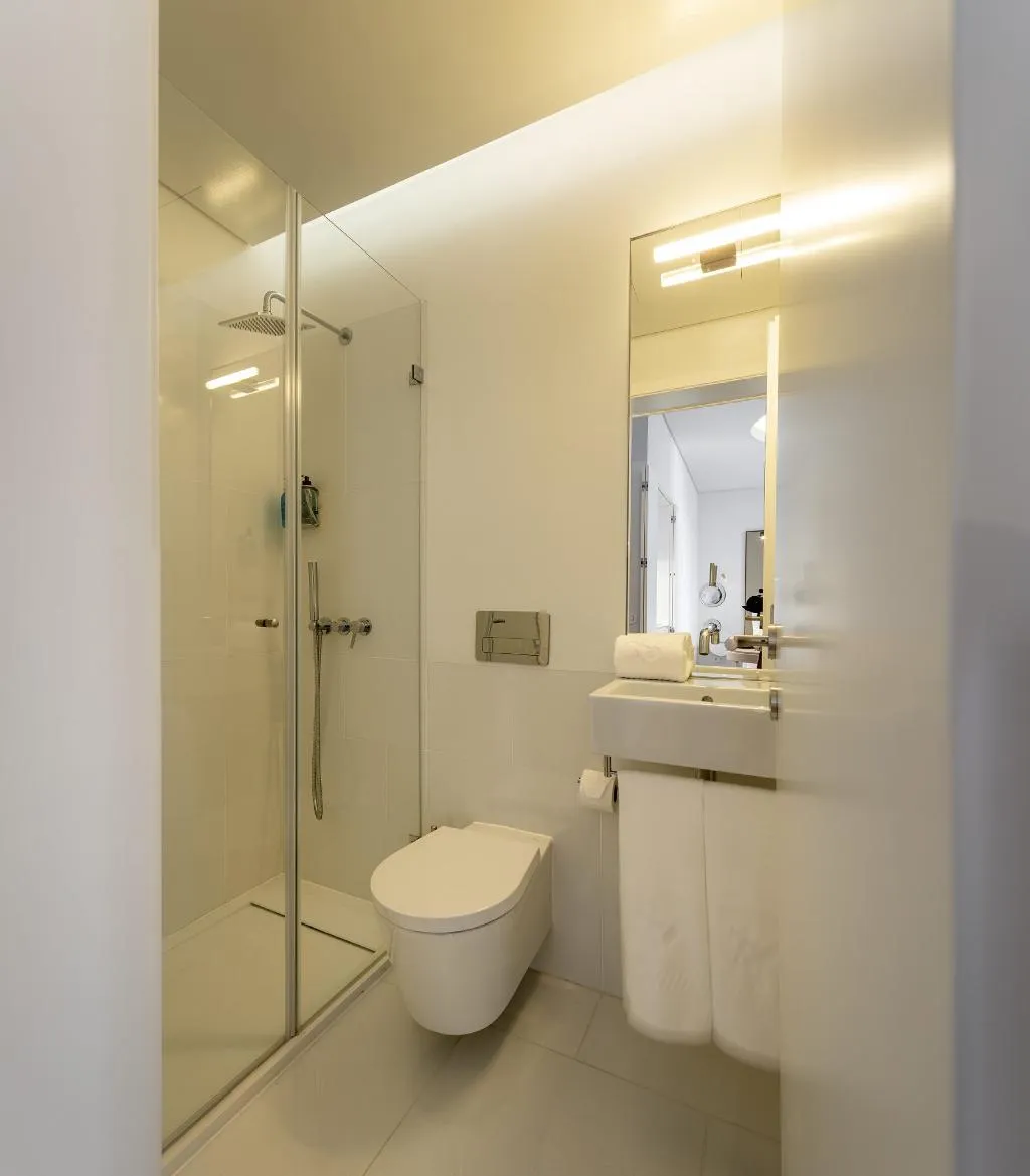 STUDIO SUPERIOR Room, Lisbon Serviced Apartments Madalena, Lisbon