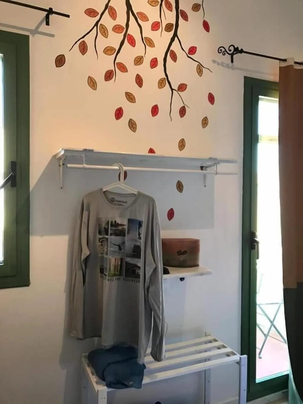 Room, Hostal Cling 43, Costa Dorada
