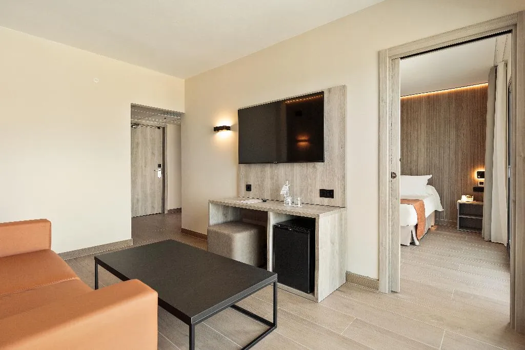 JUNIOR SUITE CAPACITY 2 Room, Best Oasis Tropical, Costa Almeria