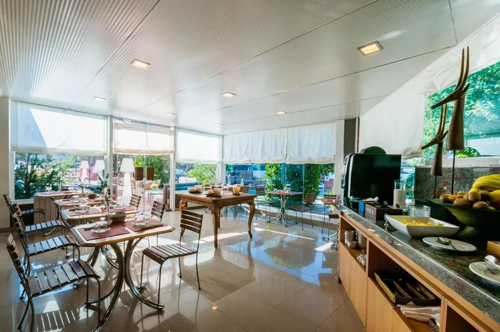 Restaurant, PARK SEDO Aparthotel, Barcelona