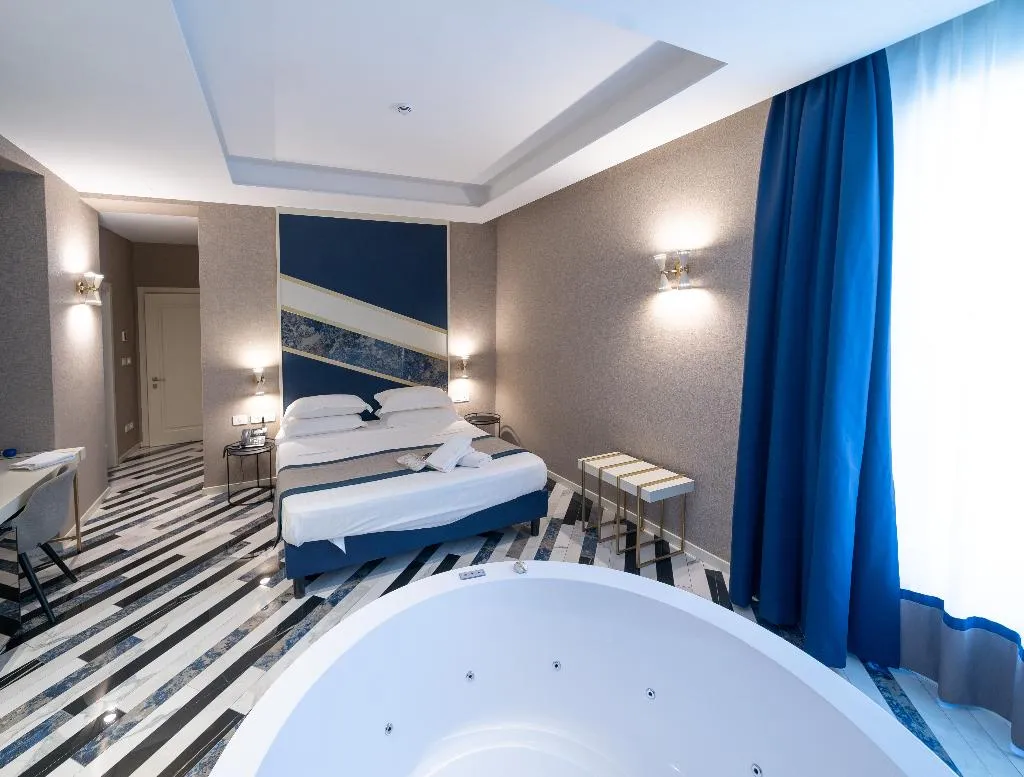 DOUBLE DELUXE WITH JACUZZI Room, Cala Moresca-Anima Mediterranea, Naples