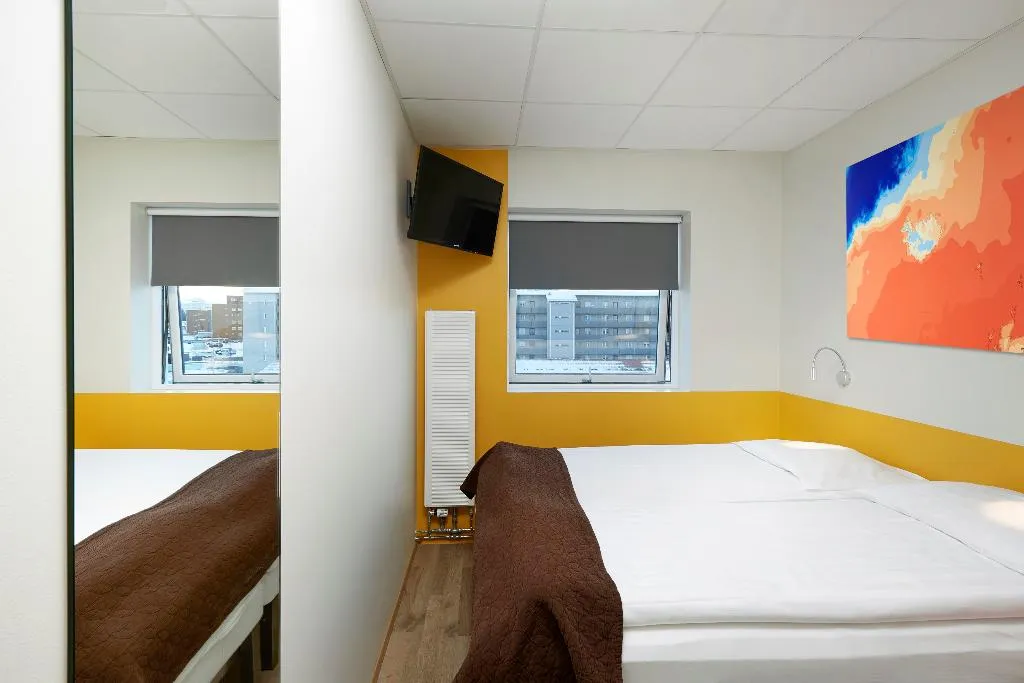 TWIN STANDARD Room, Cabin Hotel, Reykjavik