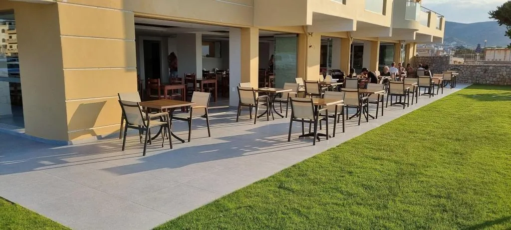 Restaurant, Sunny Bay, Crete