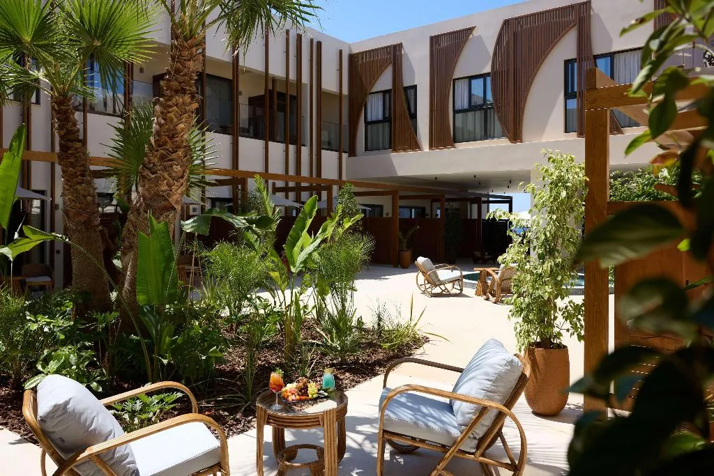 DOUBLE GARDEN VIEW Room, Aulus Chania Resort, Curio Collection by Hilton, Thessaloniki