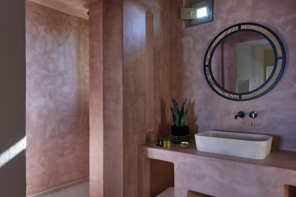 SUITE HONEYMOON Room, Aeon Suites by Mr and Mrs White, Santorini