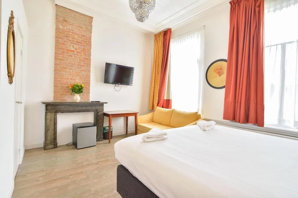 Room, Hotel La Belle Vue, Amsterdam