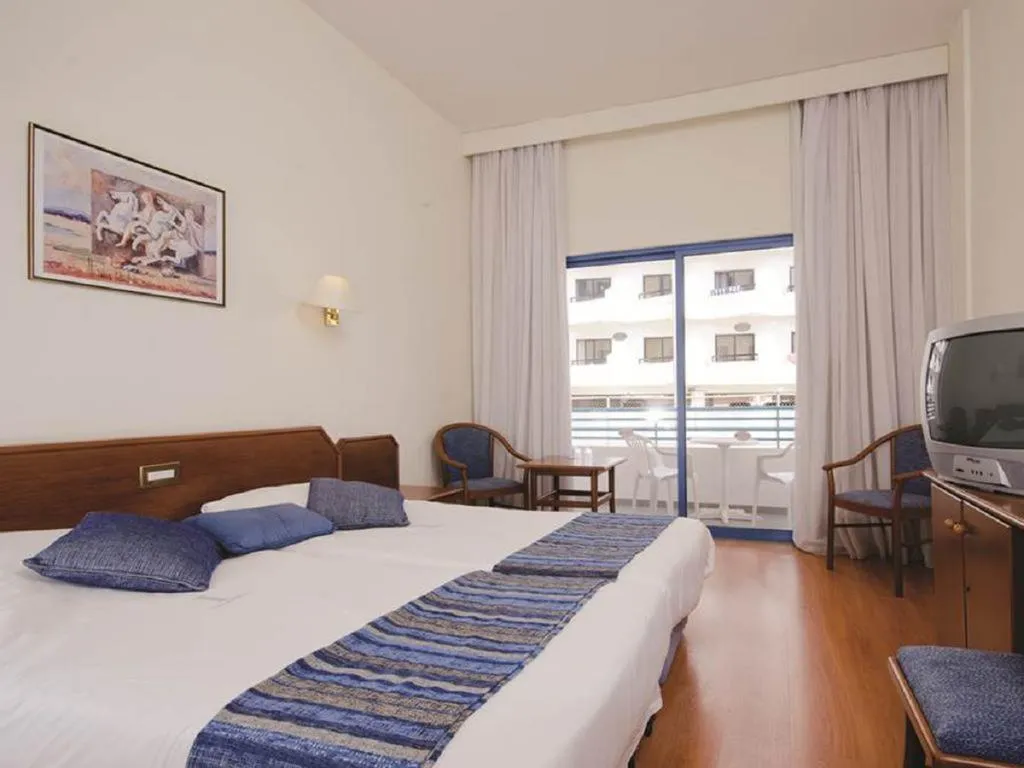 TWIN STANDARD Room, Iliada Beach, Cyprus