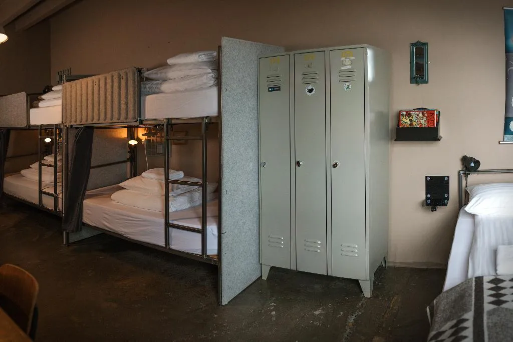 Room CAPACITY 6 WITH SHARED BATHROOM Room, Kex Hostel, Reykjavik
