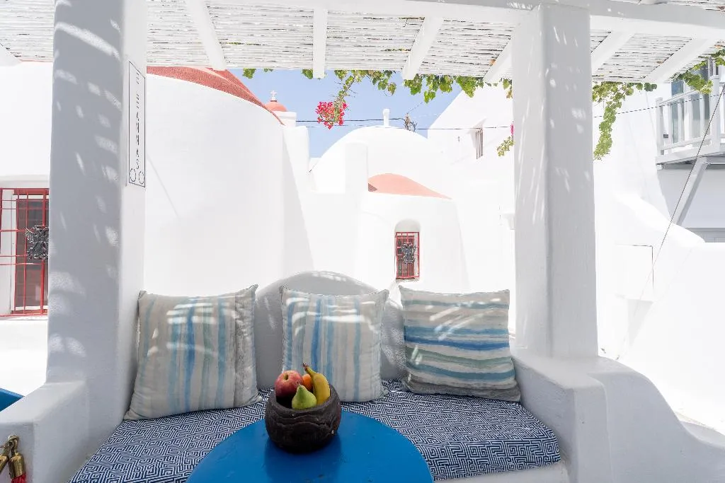 DOUBLE DELUXE WITH TERRACE Room, Eleanna's Suites Mykonos, Mykonos
