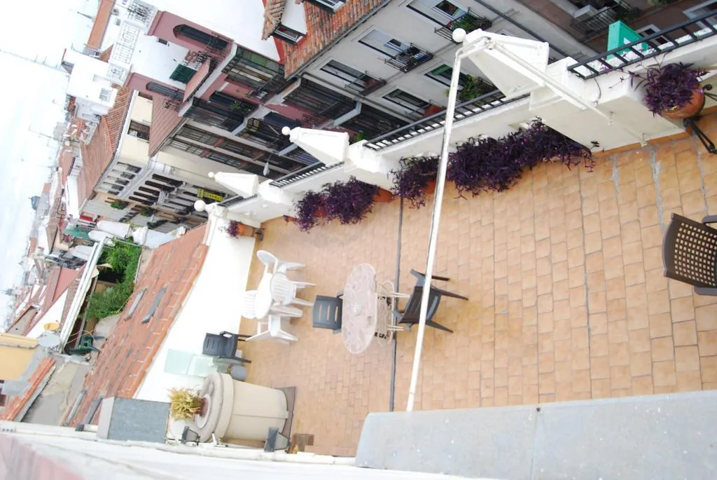 General view, Hostal America, Madrid