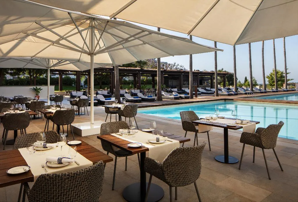 Terrace, Victoria Golf Resort and Spa Managed by Accor, Algarve