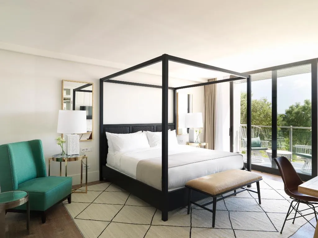 JUNIOR SUITE STANDARD Room, Hotel Camiral, Costa Brava