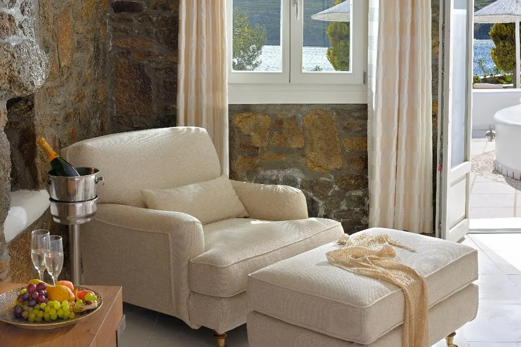 SUITE HONEYMOON Room, Nissaki Boutique Hotel, Mykonos