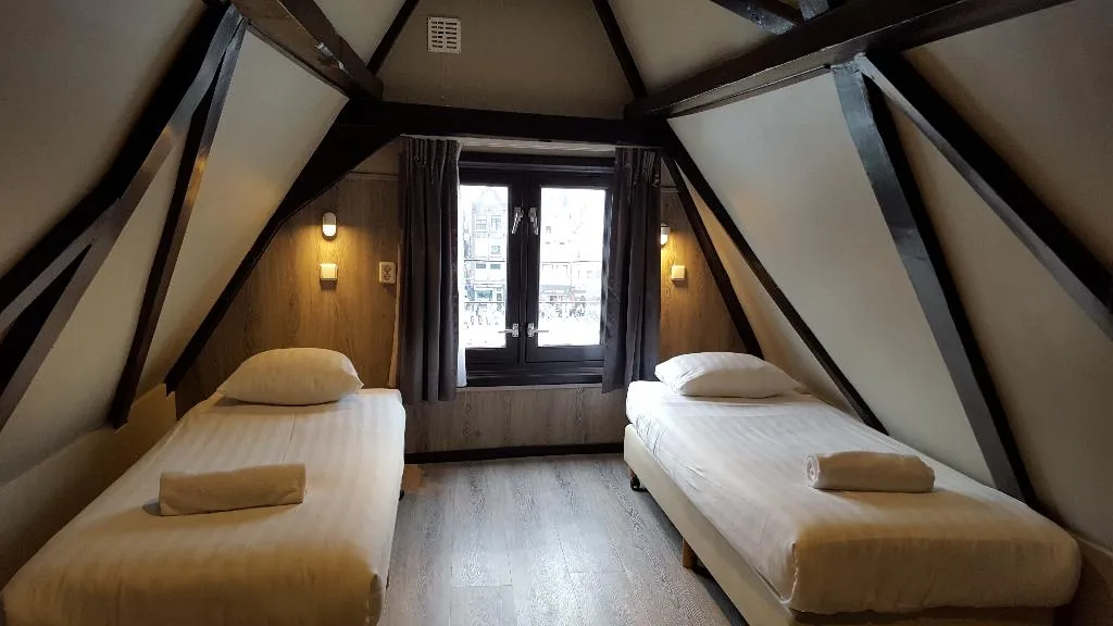 Double or Twin COMFORT Room, Hotel Old Quarter, Amsterdam