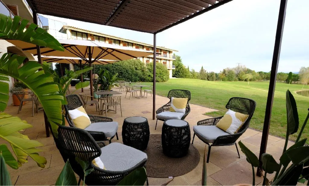 Terrace, Mas Sola, Barcelona