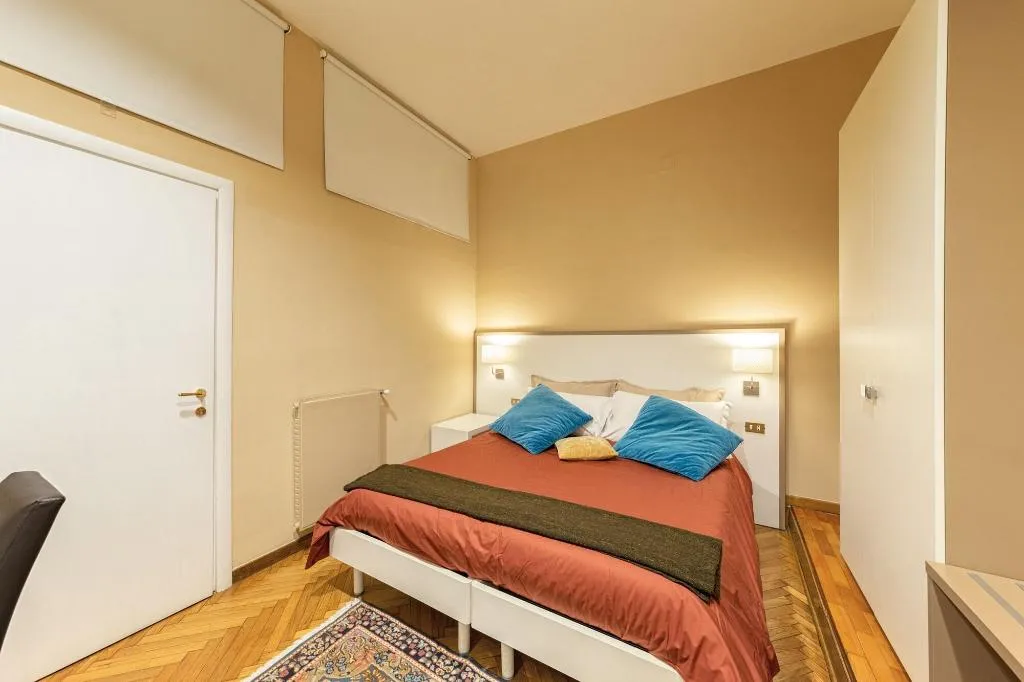 Room, B&B Il Ventre di Napoli, Naples