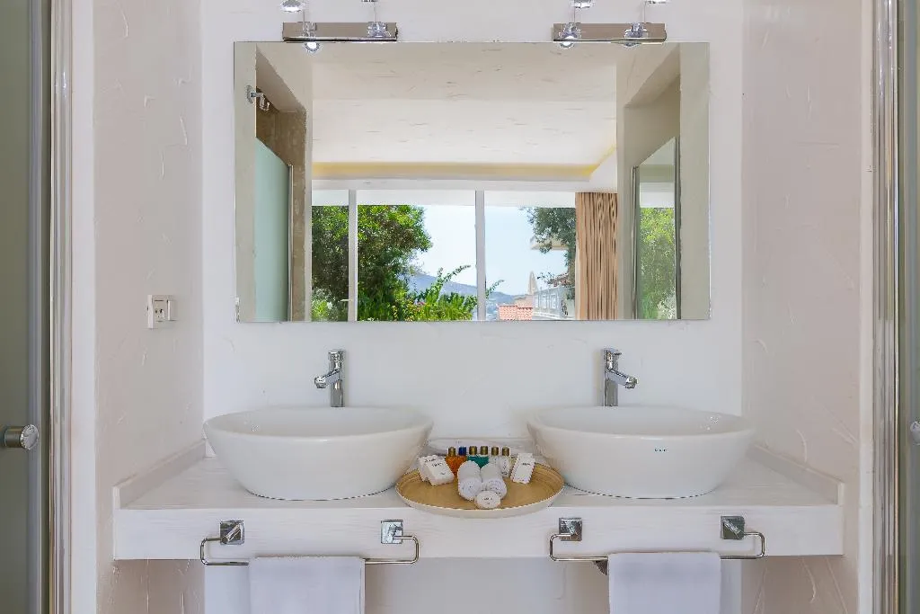 DOUBLE DELUXE GARDEN VIEW Room, Oasis Hotel Kalkan +16, Dalaman
