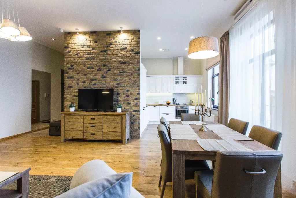 APARTMENT SUPERIOR WITH BALCONY Room, Riga Lux Apartments - Ernesta, Riga