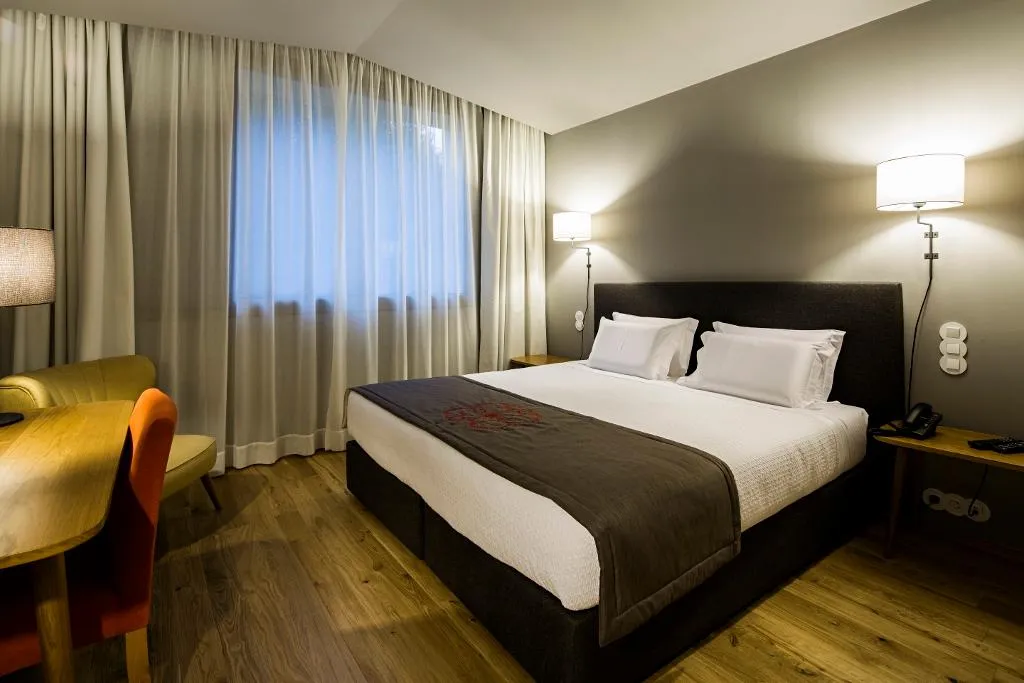 DOUBLE COMFORT Room, Eurostars Santa Luzia, Porto