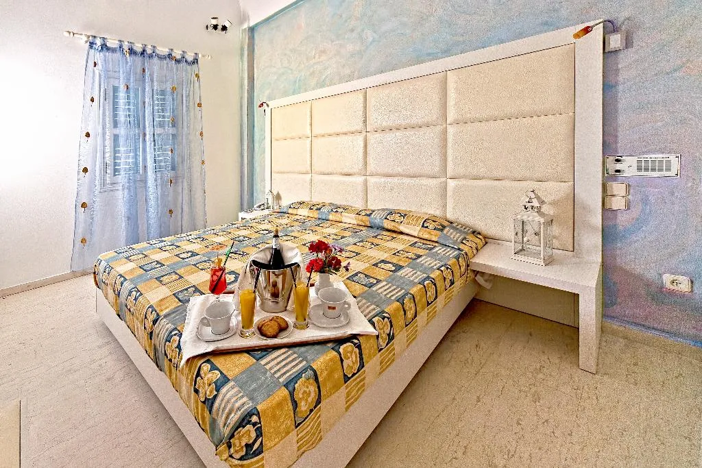 APARTMENT CAPACITY 4 Room, Sellada Apartments, Santorini