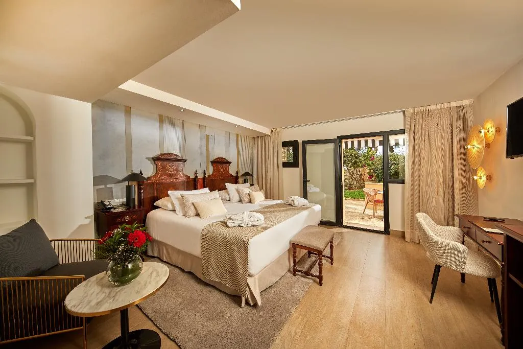 Double or Twin DELUXE GARDEN VIEW Room, Secrets Mallorca Villamil Resort & Spa Only Adults, Majorca