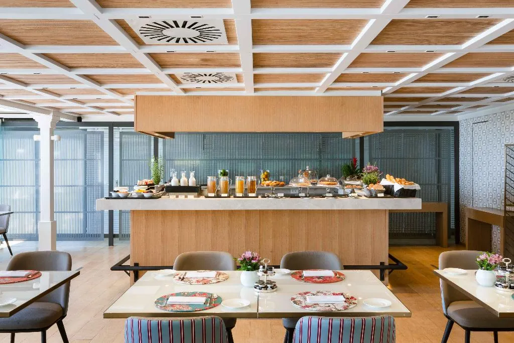 Restaurant, Eight Hotel Paraggi, Cagliari