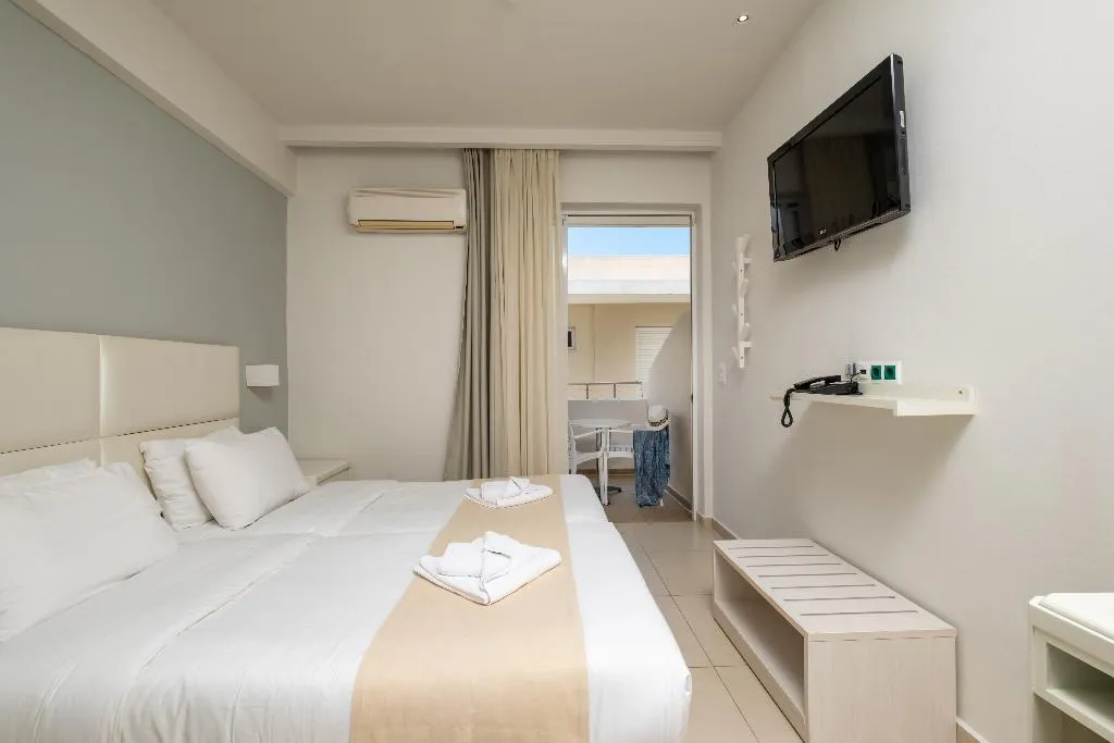 Double or Twin ECONOMY Room, Dimitrios Beach Hotel, Crete