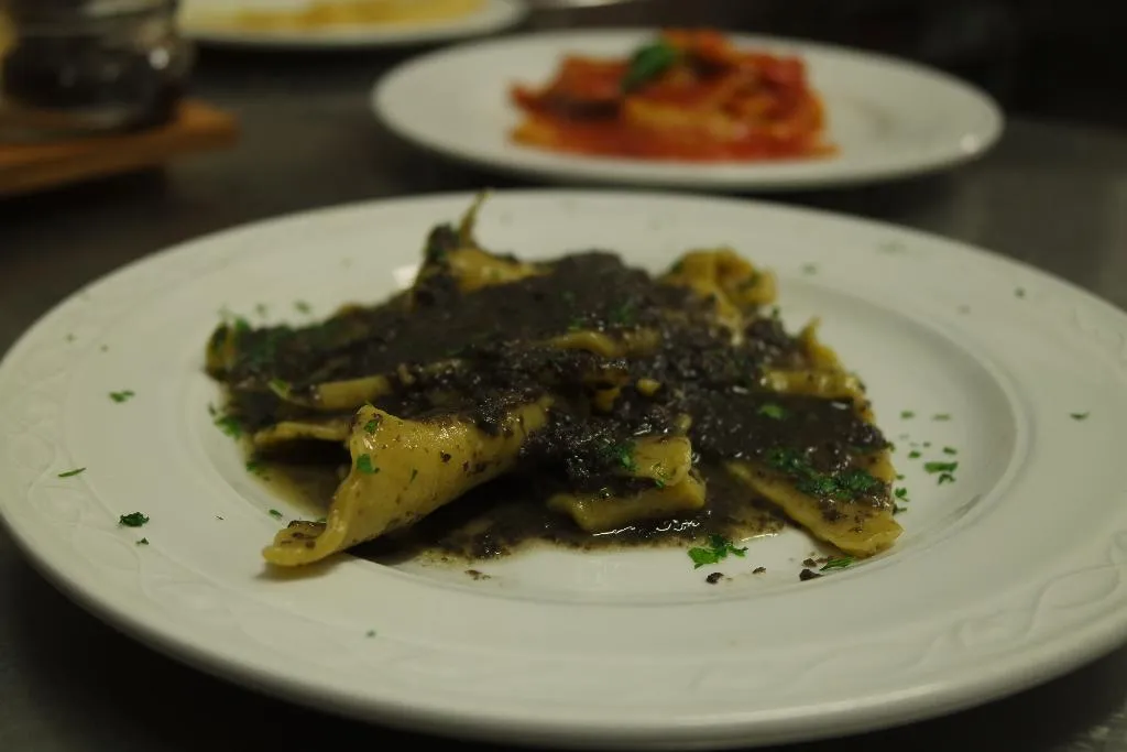 Restaurant, Country Hotel Castelbarco, Milan