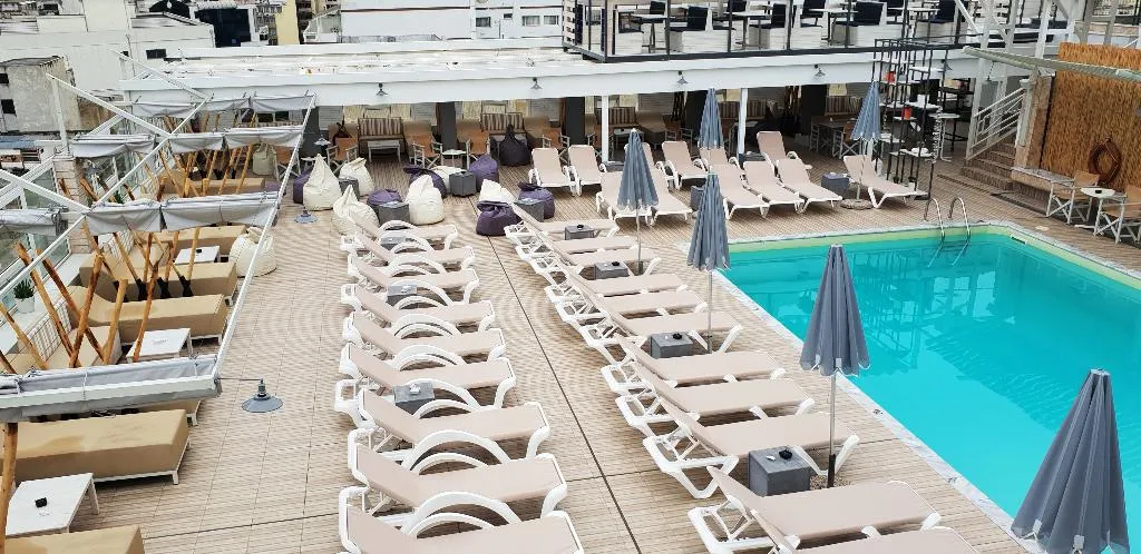 Terrace, Capsis Hotel Thessaloniki, Halkidiki