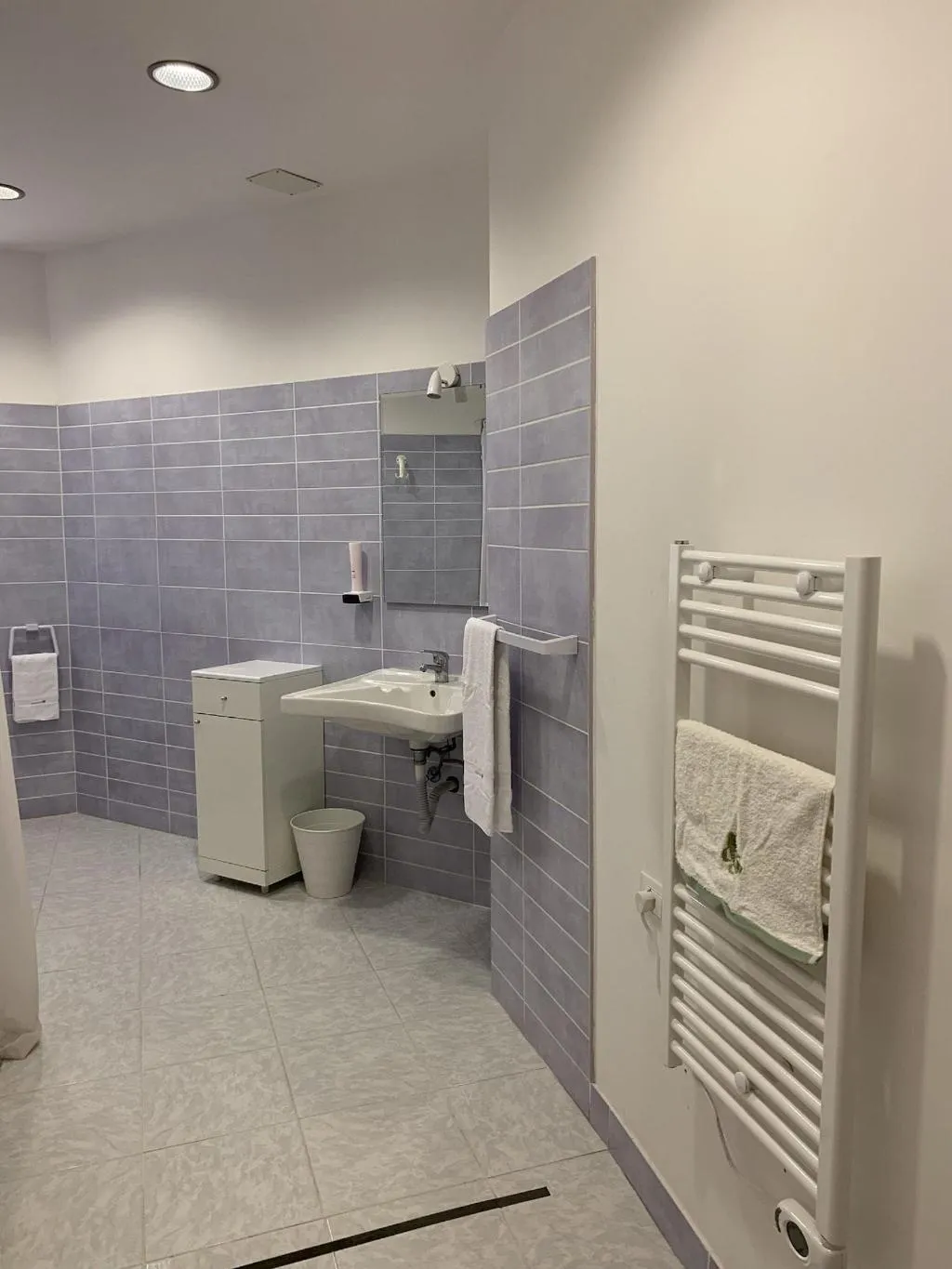 Room, Piazza Istria - Gh B&B, Rome