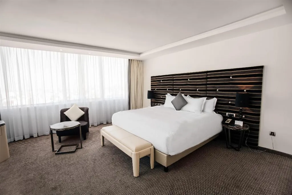 SUITE PREMIUM ONE BEDROOM Room, DoubleTree by Hilton Casablanca City Centre, Casablanca