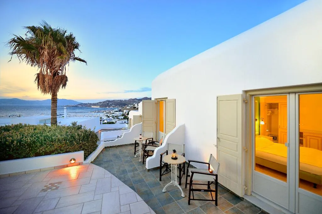 General view, Pelican, Mykonos