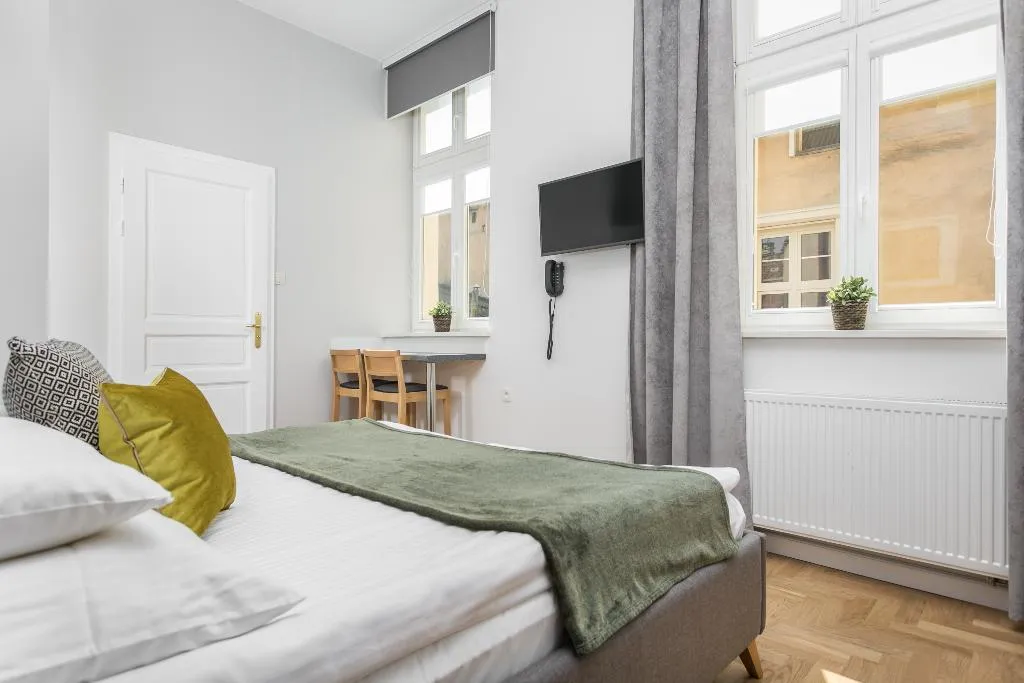 DOUBLE STANDARD Room, Venetian House Market Square Aparthotel, Krakow