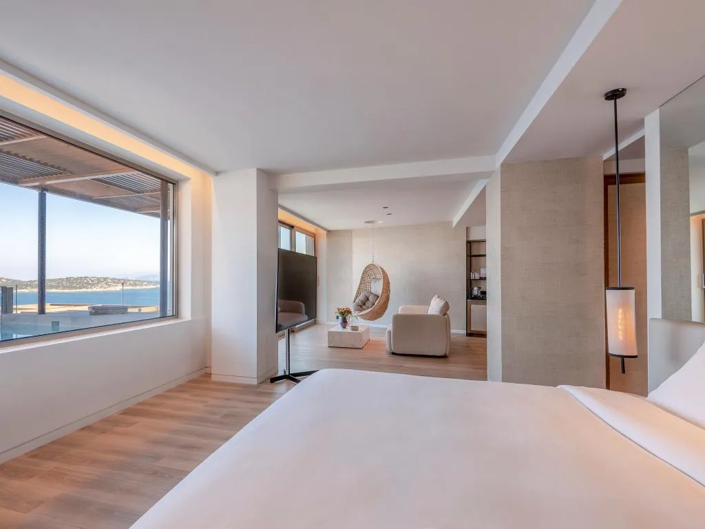 SUITE WITH PRIVATE POOL Room, NIKO Seaside Resort Crete MGallery, Crete