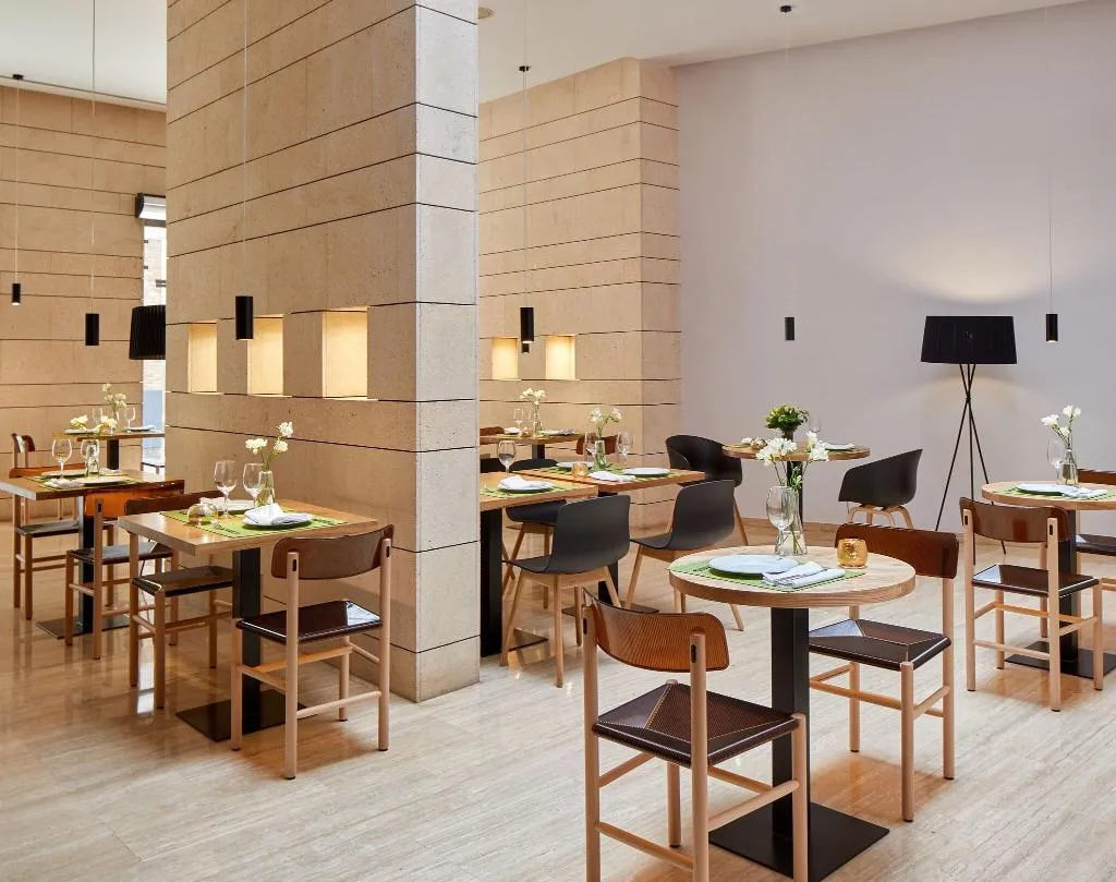 Restaurant, Rey Alfonso X, Seville