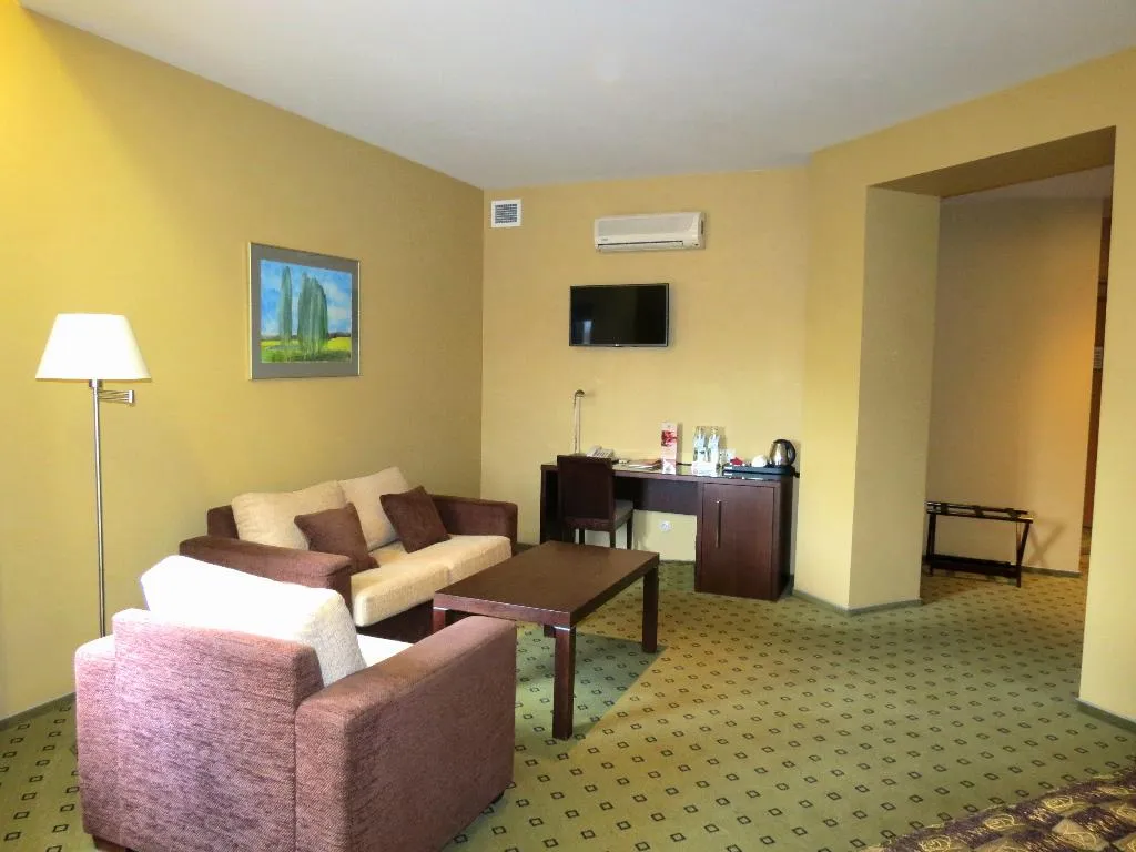 JUNIOR SUITE STANDARD Room, Hanza Hotel, Riga