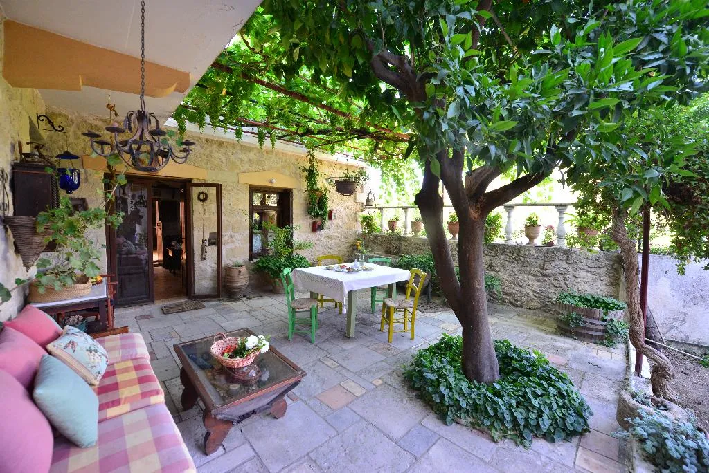 APARTMENT SUPERIOR CAPACITY 4 Room, Viglatoras Traditionals Apartments, Crete