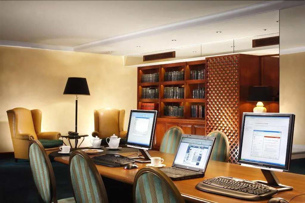 Conferences, Royal Olympic, Athens