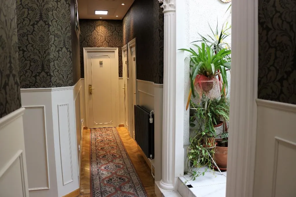 Lobby, Hostal Hispano-Argentino Gran Via, Madrid